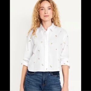 Old Navy White Cropped Shirt with Floral Embroidery